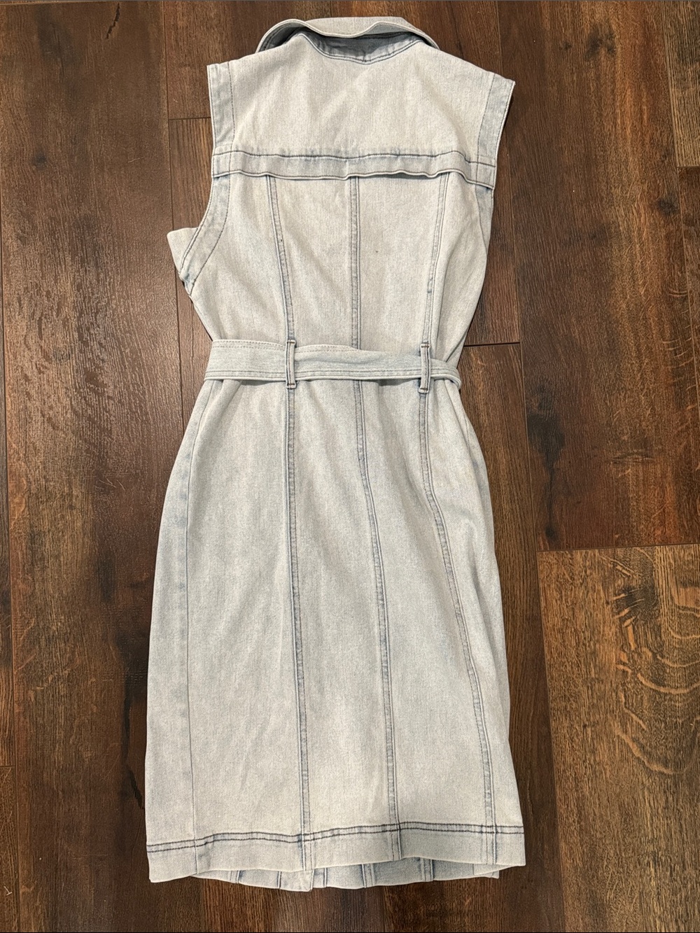 White House Black Market Sleeveless Light Wash Denim Midi Dress with Belt - Picture 9 of 9